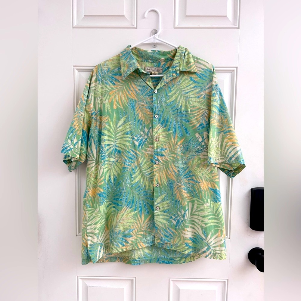 Tori Richard Men’s Hawaiian Short Sleeve 100% Cotton Button Up Shirt Si…